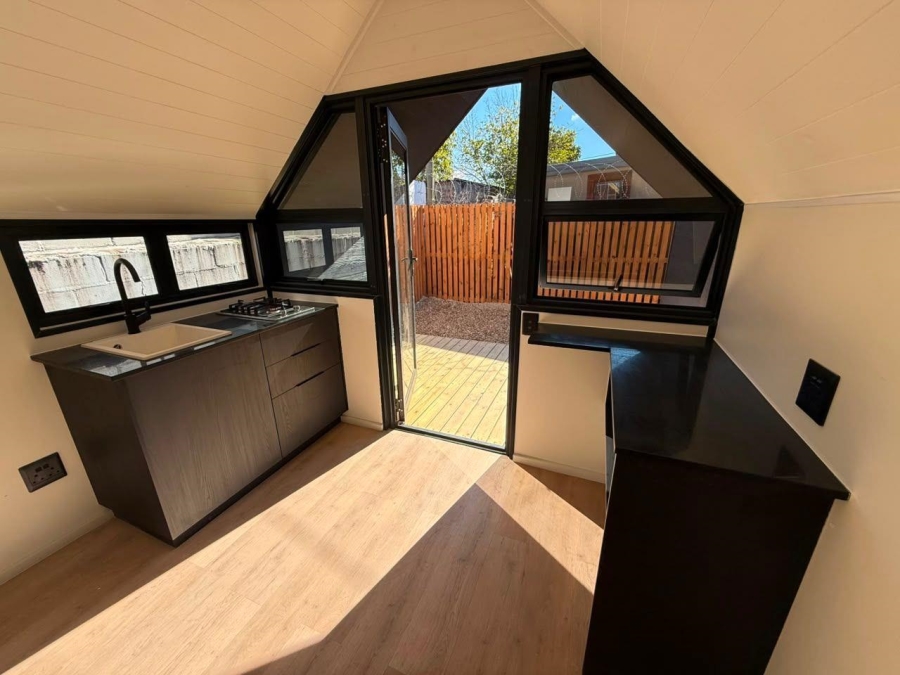 To Let 1 Bedroom Property for Rent in Idasvallei Western Cape